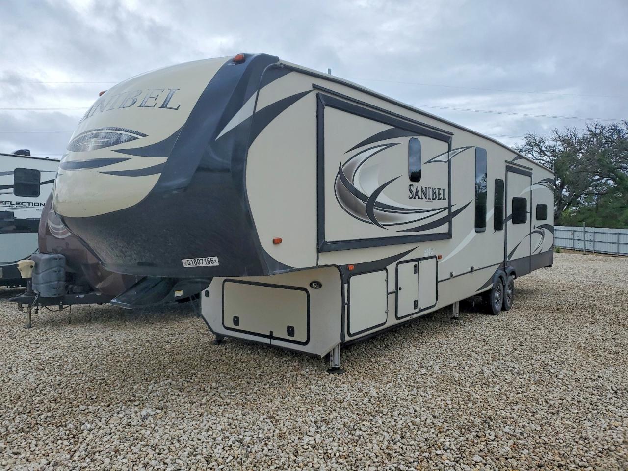 2018 Trailer VIN 5ZT3SN3B1JG703079 photo 2