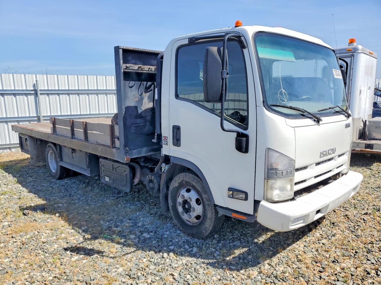 2015 Isuzu All models VIN JALC4W165F7002512 photo 4