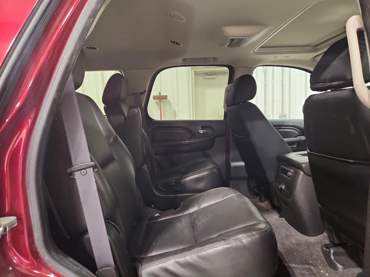 2011 GMC Yukon VIN 1GKS2EEF6BR140599 photo 11