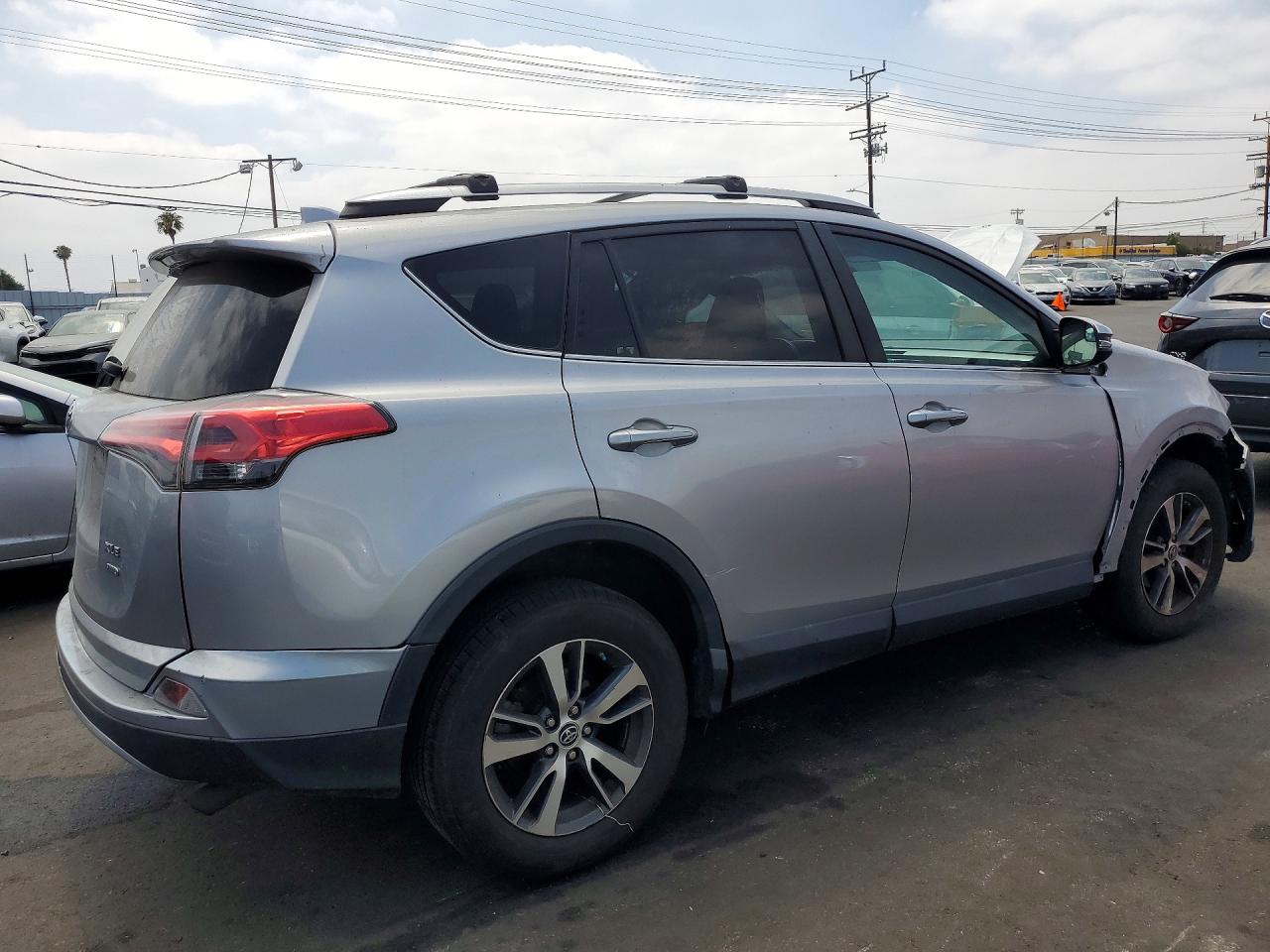 2016 Toyota Rav4 VIN 2T3RFREV9GW448208 photo 3