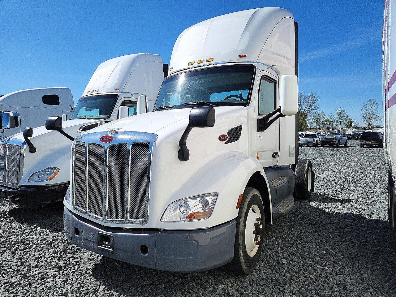2017 PETERBILT All other VIN 1XPBA48X8HD428982 photo 2