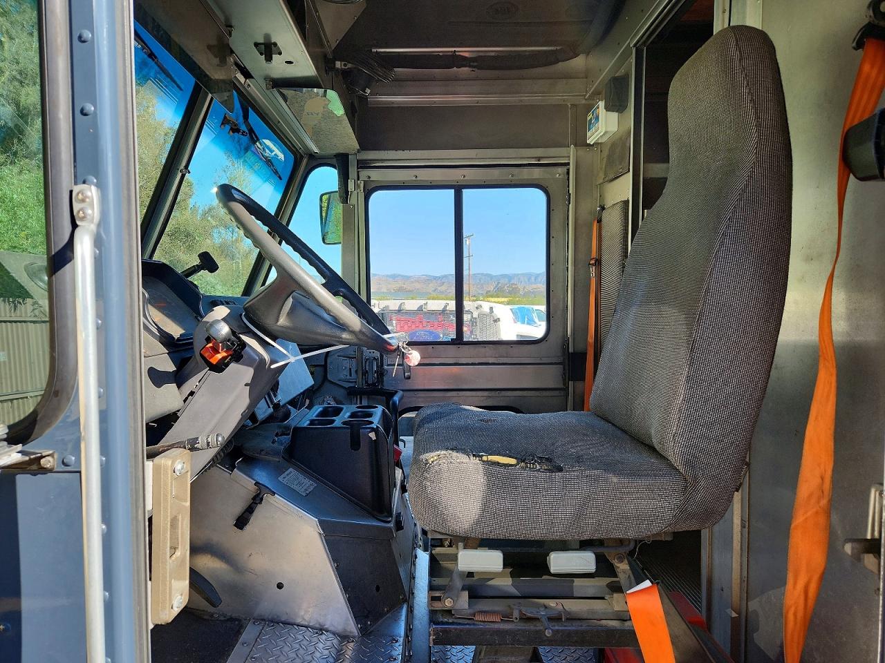 2021 FREIGHTLINER All other VIN 4UZAC2GA4MCMM9705 photo 7