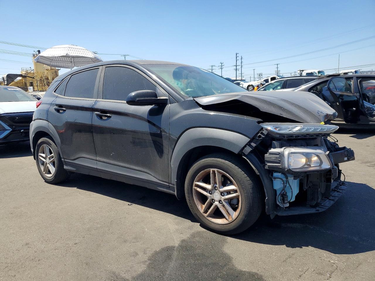 2019 Hyundai Kona VIN KM8K12AA0KU330365 photo 4