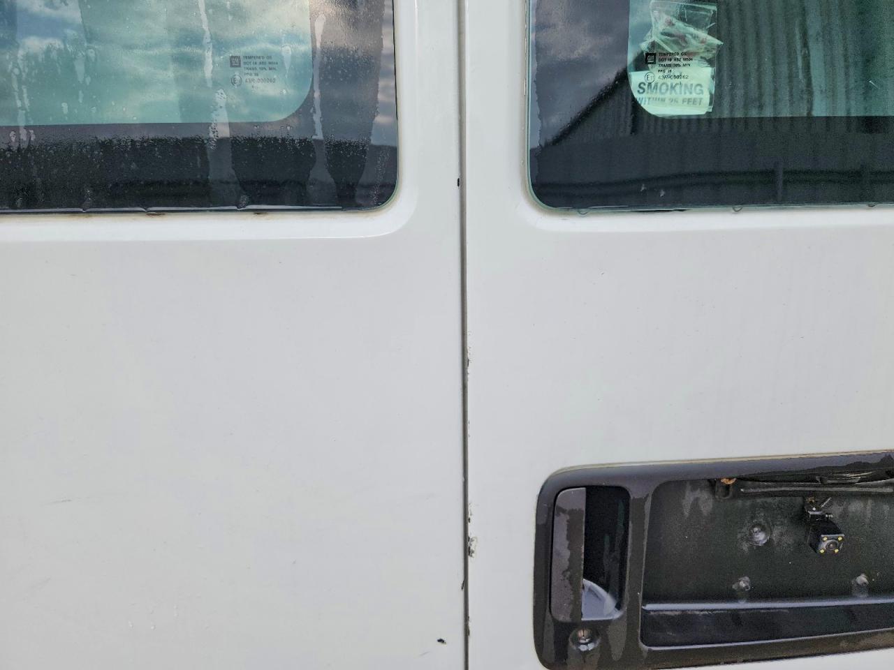 2005 CHEVROLET Express VIN 1GCGG29V951177331 photo 10