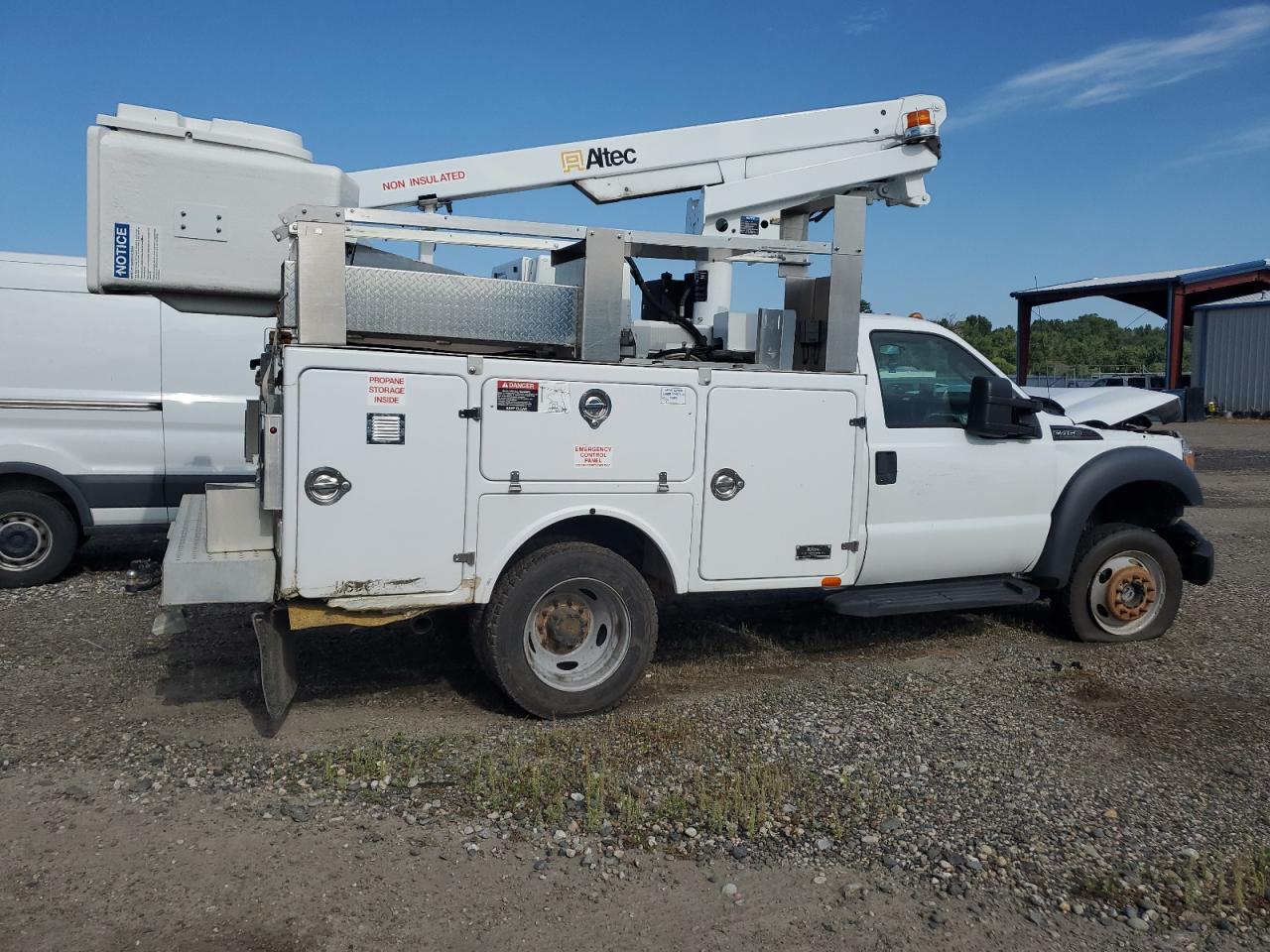 2013 FORD F-450 VIN 1FDUF4HY2DEB46535 photo 3