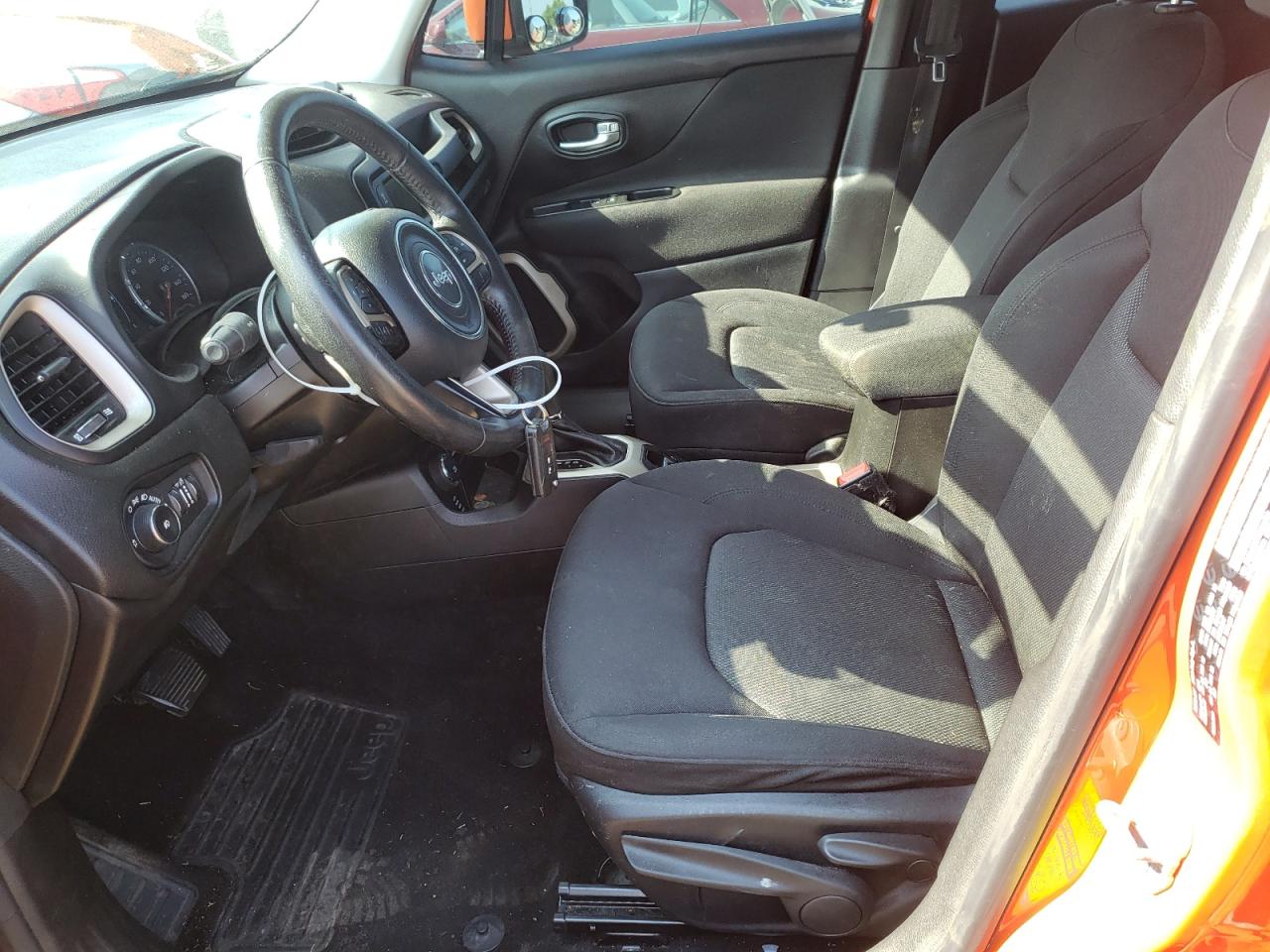 2015 JEEP Renegade VIN ZACCJBBT7FPC01796 photo 7