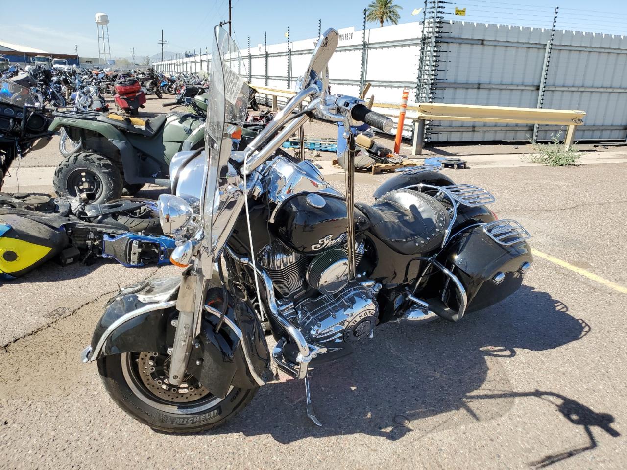 2016 INDIAN Motorcycle VIN 56KTHAAA9G3337837 photo 2