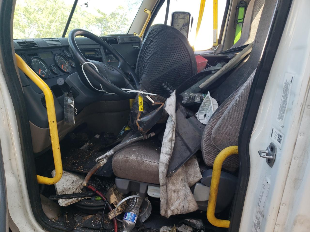 2017 FREIGHTLINER All other VIN 1FUJGEDR4HLHN9102 photo 5