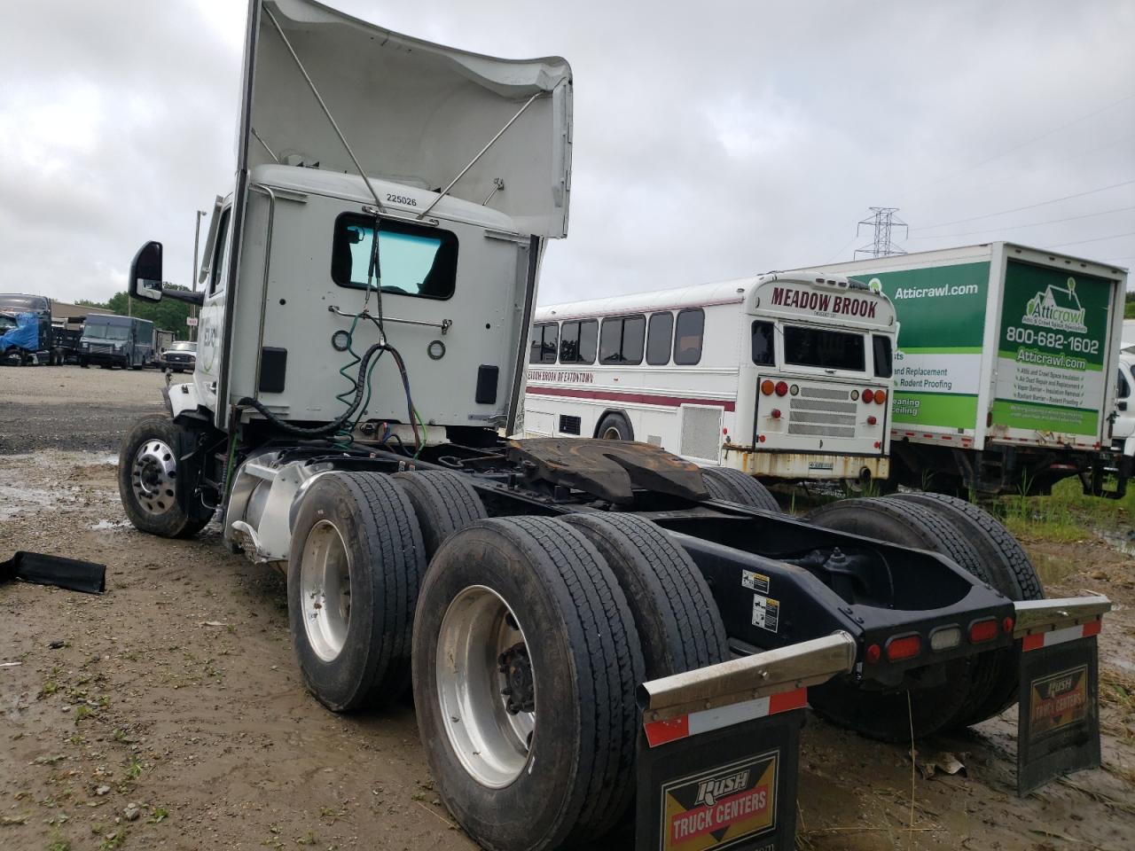 2022 PETERBILT 579 VIN 1XPBDP9X8ND843884 photo 3