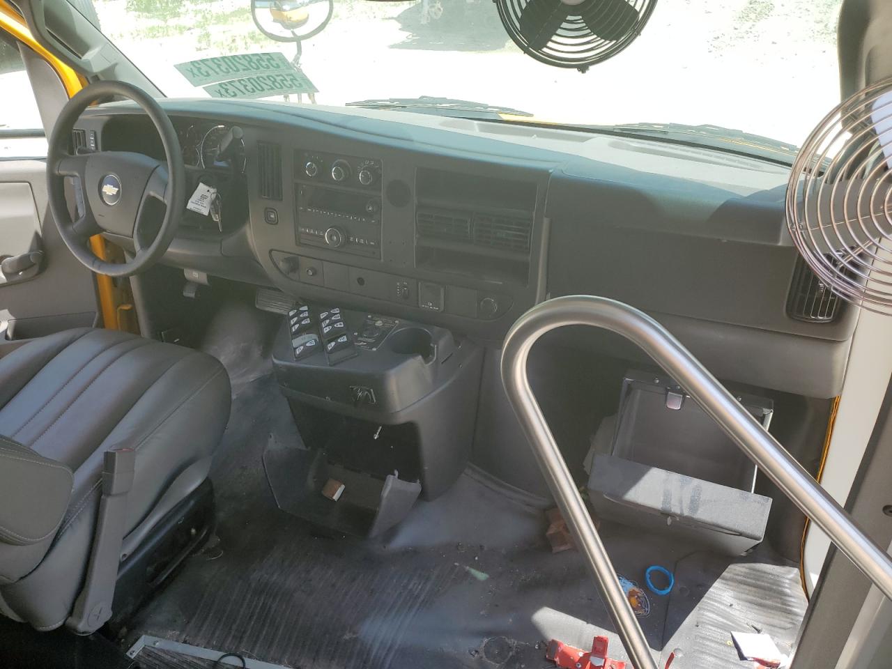 2019 CHEVROLET Express 2500 VIN 1GB3GSBG2K1144486 photo 5