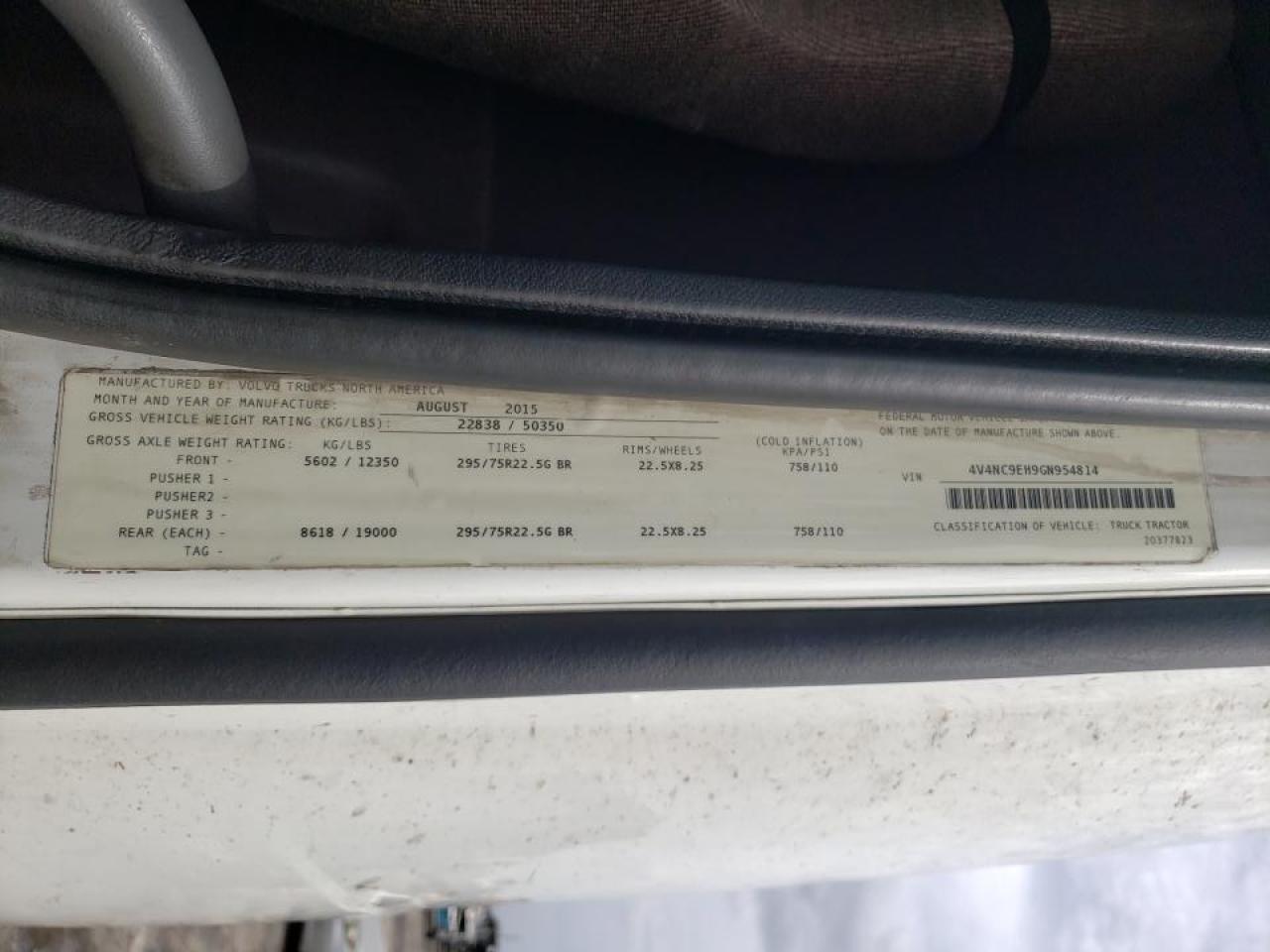 2016 VOLVO Vn VIN 4V4NC9EH9GN954814 photo 10