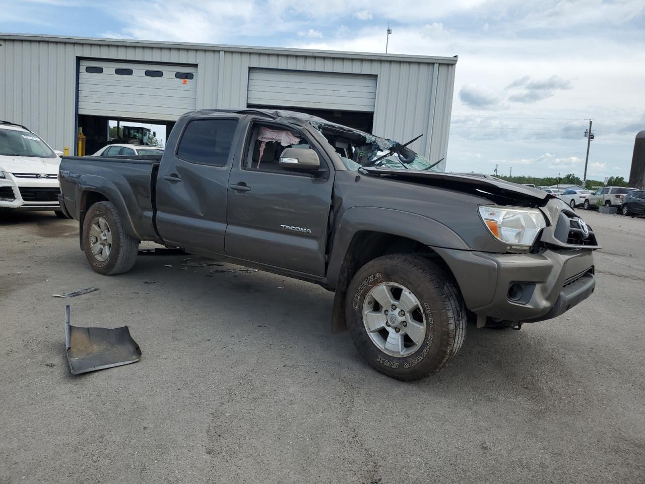 2014 TOYOTA Tacoma VIN 5TFMU4FN1EX020062 photo 4