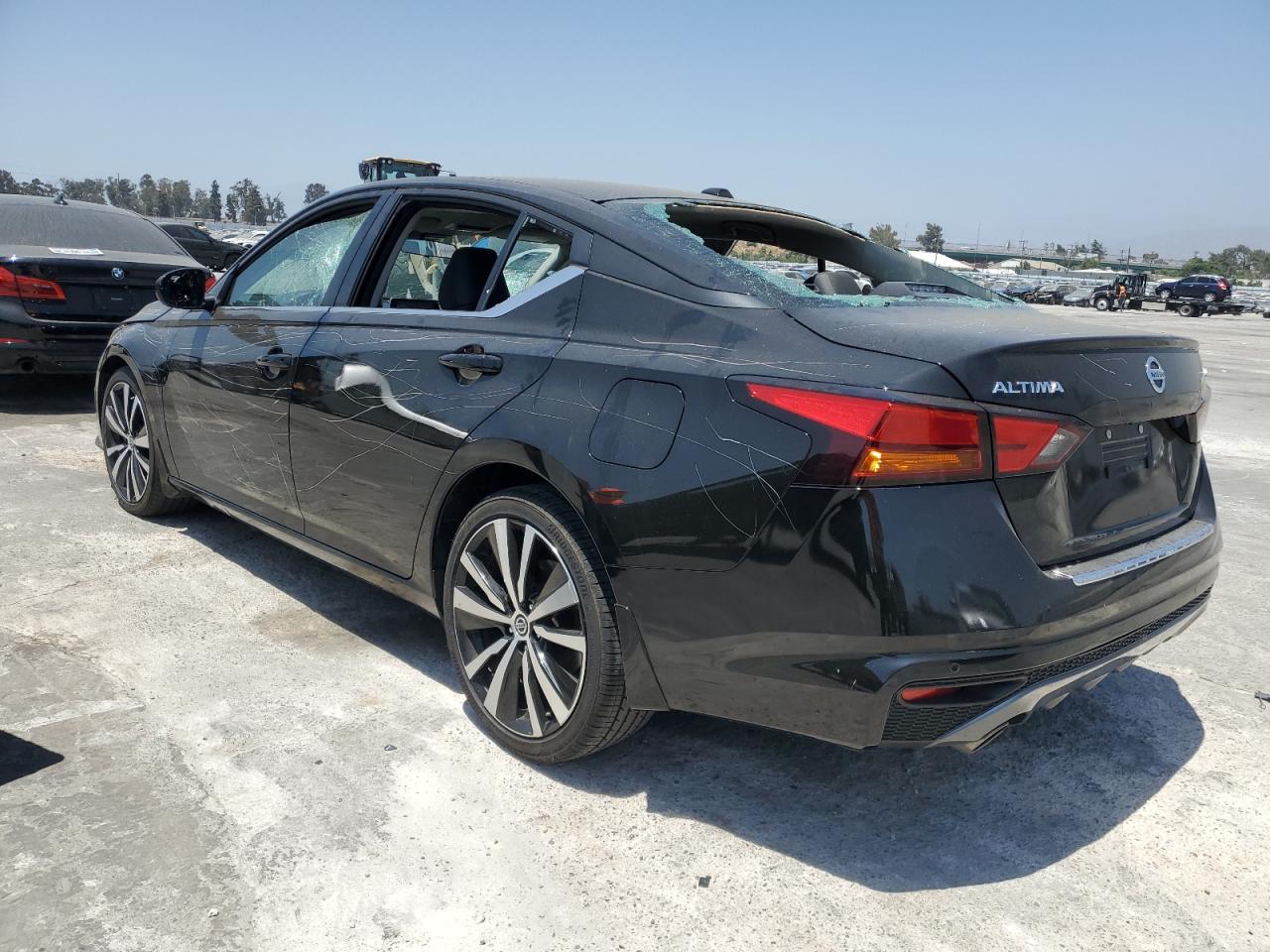 2022 NISSAN Altima VIN 1N4BL4CV7NN423415 photo 2