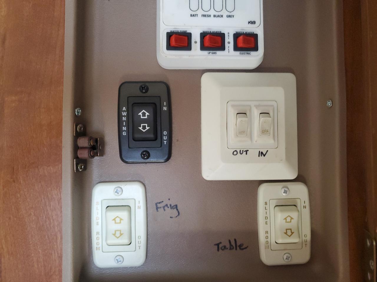 2012 JAYCO JAY FLIGHT VIN 1UJBJ0BS8C18S0443 photo 8