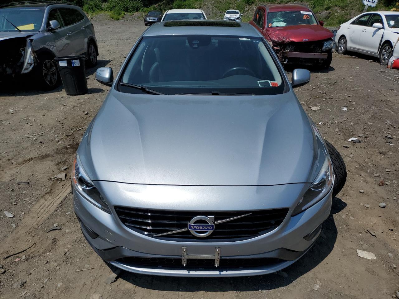 2018 Volvo S60 VIN YV140MTL7J2461338 photo 5