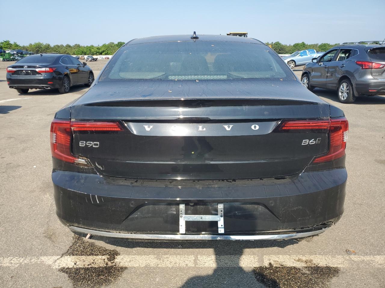 2023 VOLVO S90 VIN LVY062MN0PP351050 photo 6