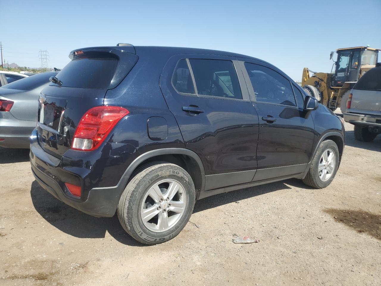 2021 CHEVROLET Trax VIN KL7CJKSB1MB347851 photo 3