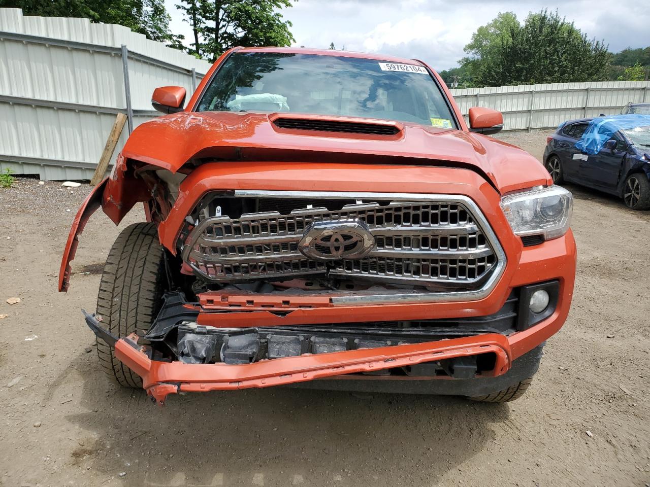 2016 TOYOTA Tacoma VIN 5TFSZ5AN9GX018388 photo 5
