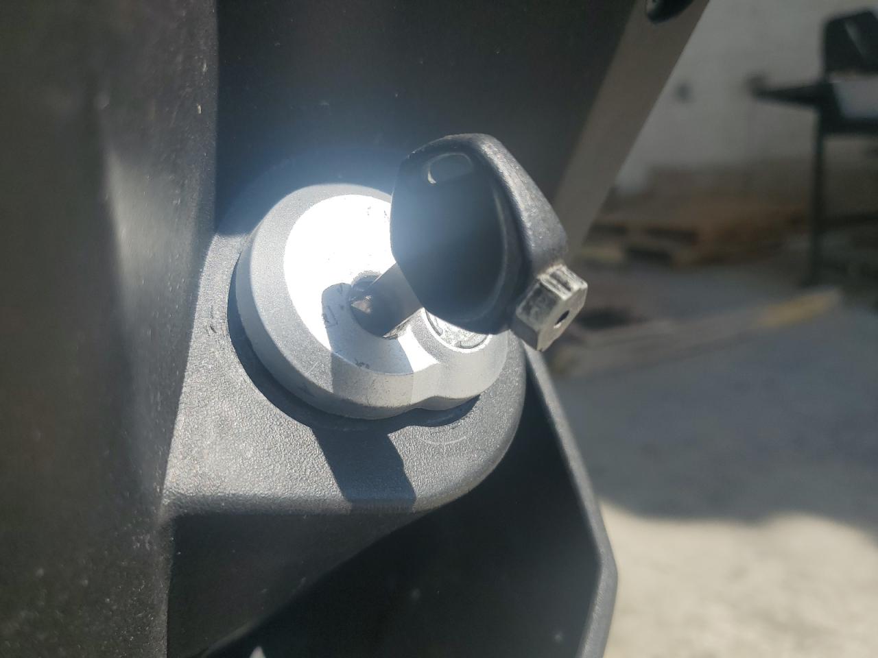 2017 OTHR SCOOTER VIN L37LMGFVXHZ020056 photo 8