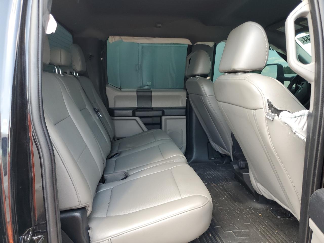 2021 FORD F-450 VIN 1FT8W4DT1MEC11388 photo 6