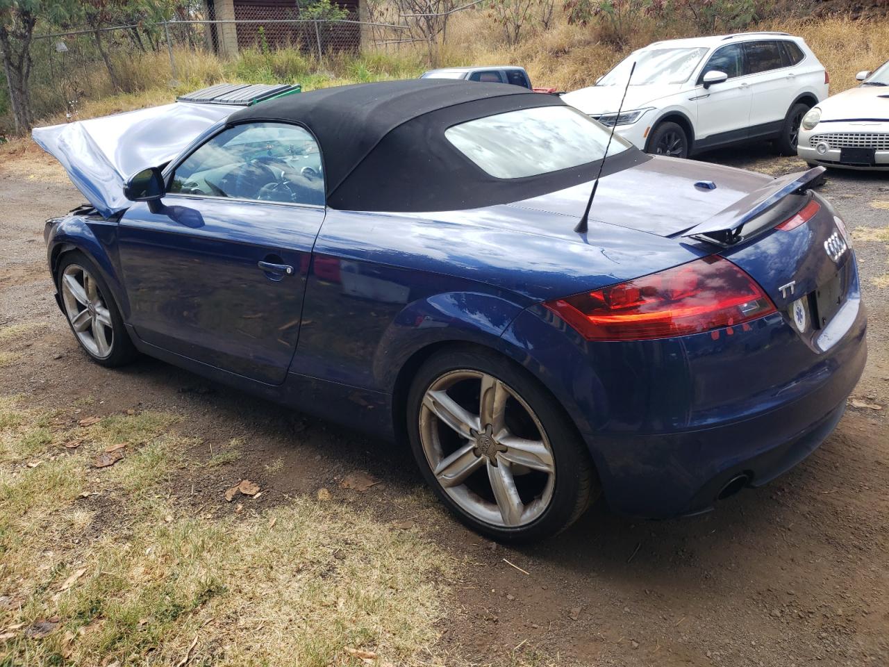 2012 Audi Tt VIN TRUSFAFK2C1011009 photo 2