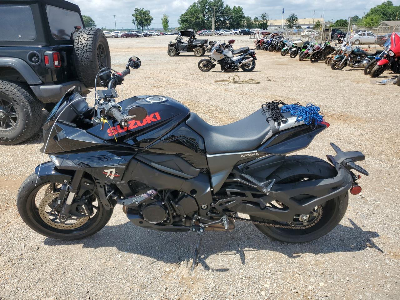 2020 SUZUKI Gsx-s 1000sm VIN JS1GT7DB8L7100556 photo 3