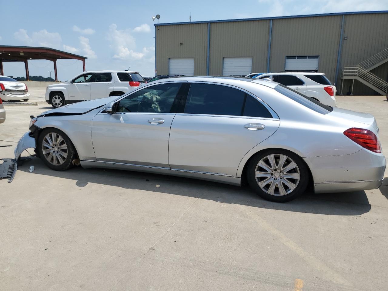 2015 MERCEDES-BENZ S class VIN WDDUG8CB1FA135540 photo 2