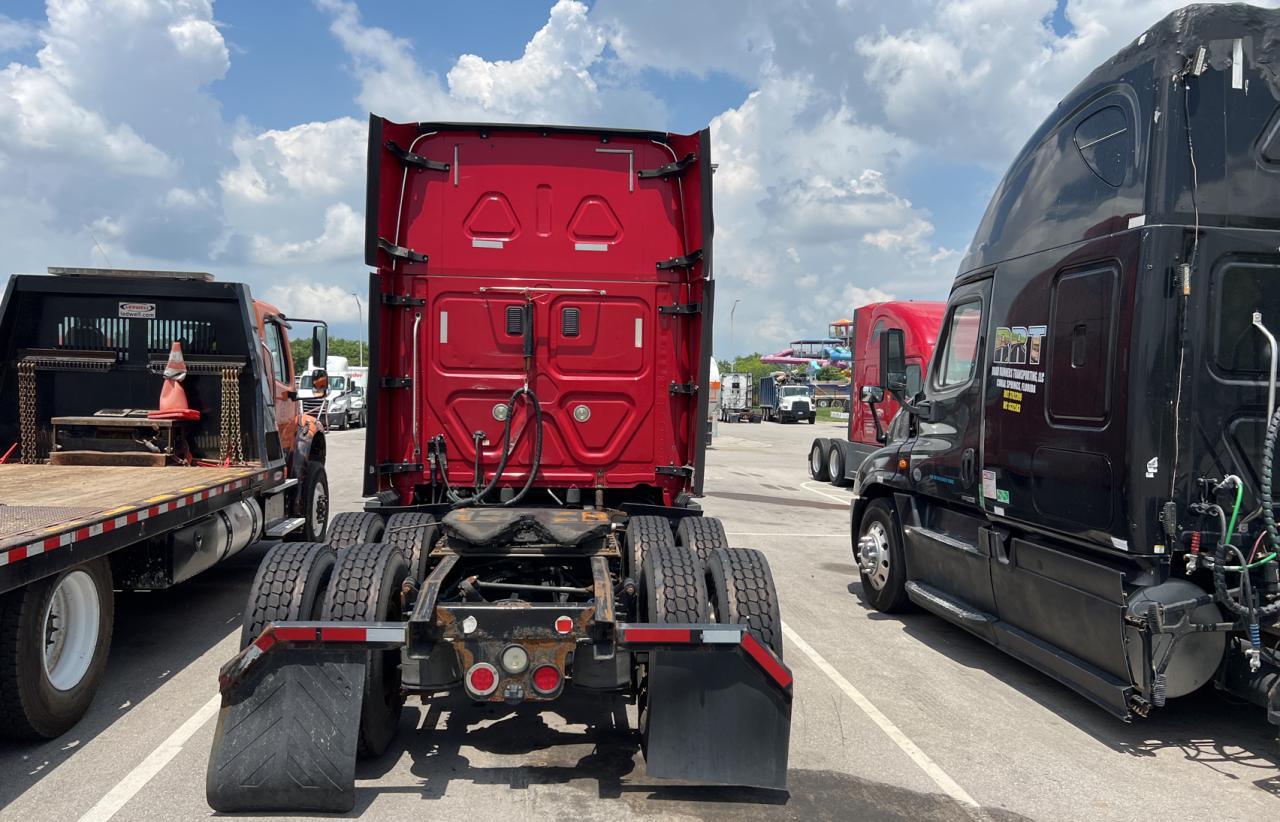 2015 FREIGHTLINER CASCADIA 125 VIN 3AKJGLD59FSFP6863 photo 6