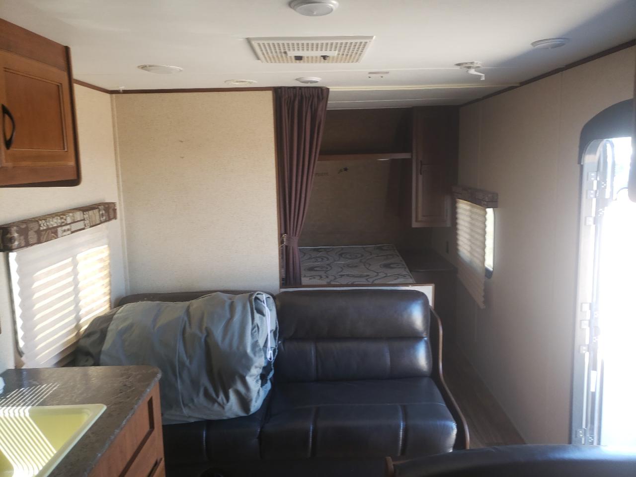 2016 JAYCO JAY FLIGHT VIN 1UJBJ0BN8G17V1043 photo 5