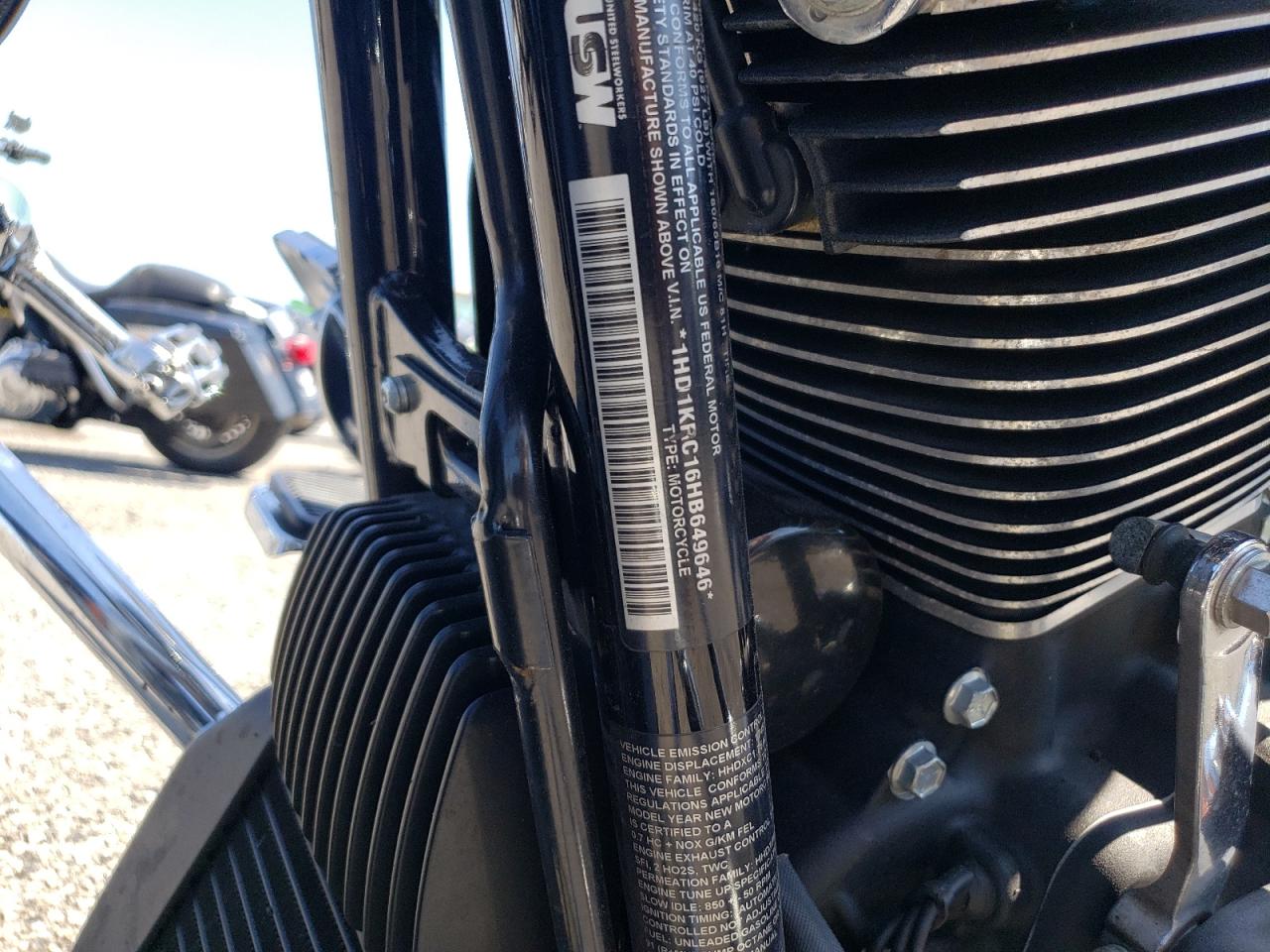 2017 HARLEY-DAVIDSON FLHXS STREET GLIDE SPECIAL VIN 1HD1KRC16HB649646 photo 9