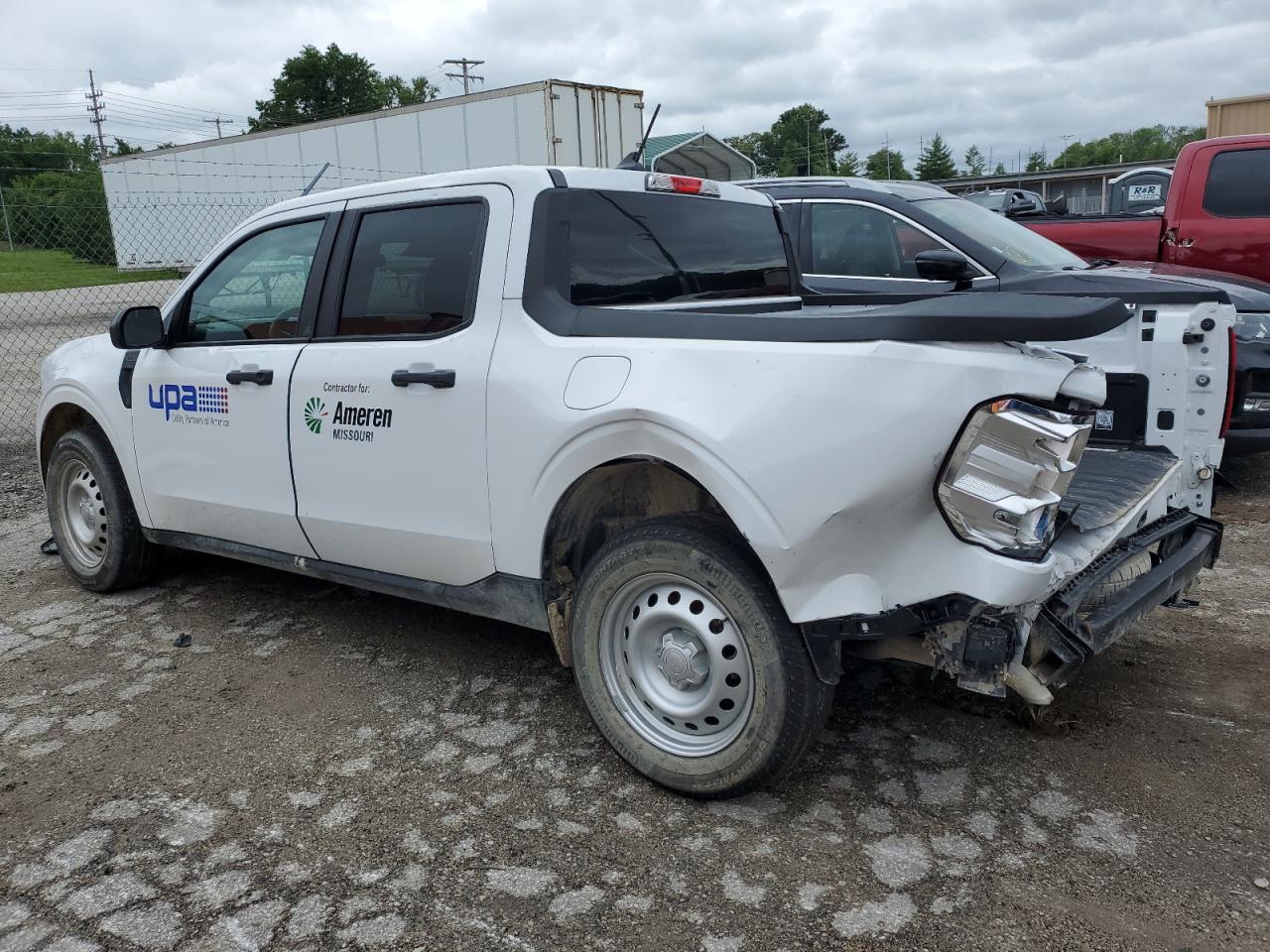2022 Ford Maverick VIN 3FTTW8F99NRA98100 photo 2