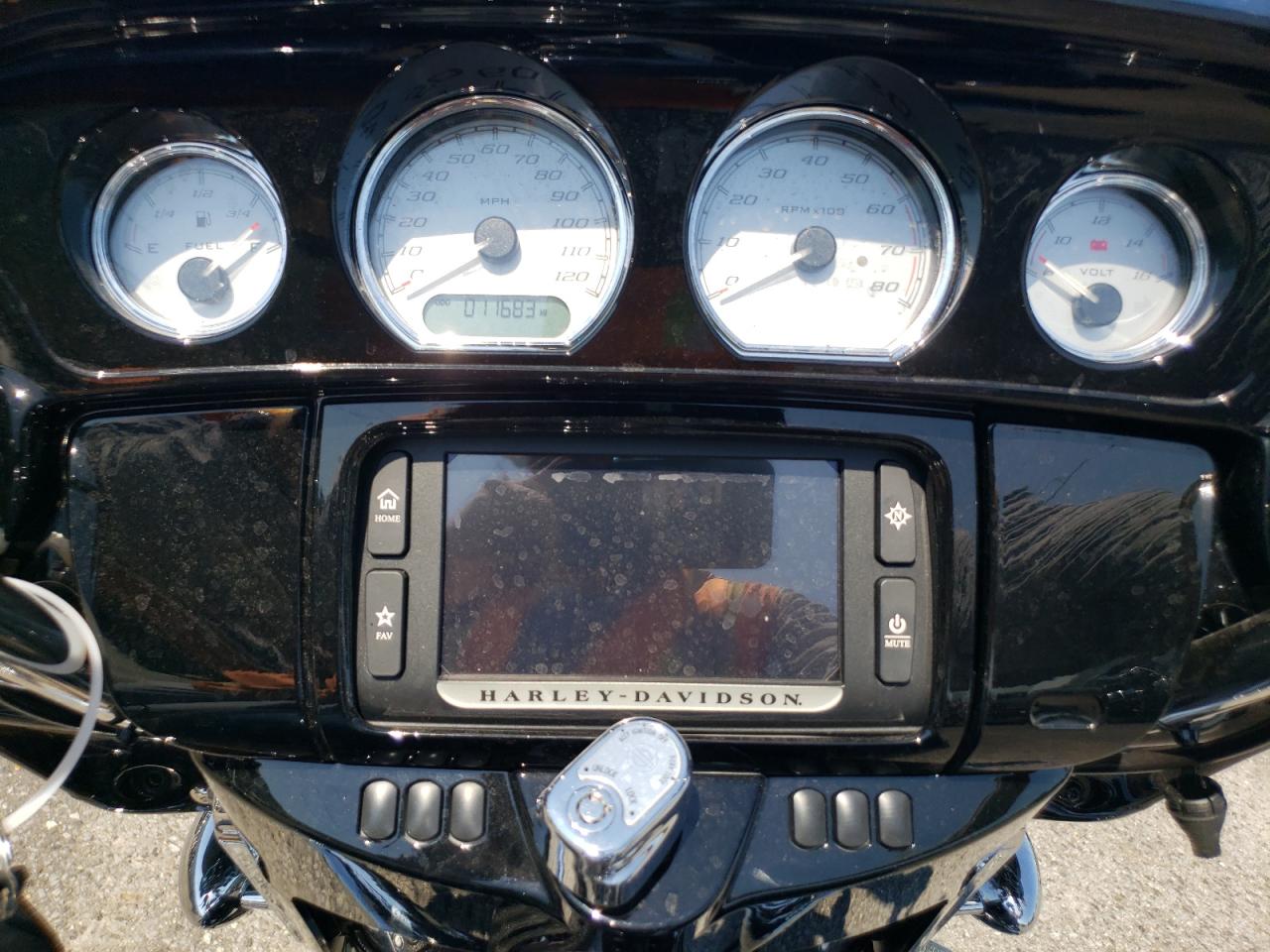 2017 HARLEY-DAVIDSON FLHXS STREET GLIDE SPECIAL VIN 1HD1KRC16HB649646 photo 7