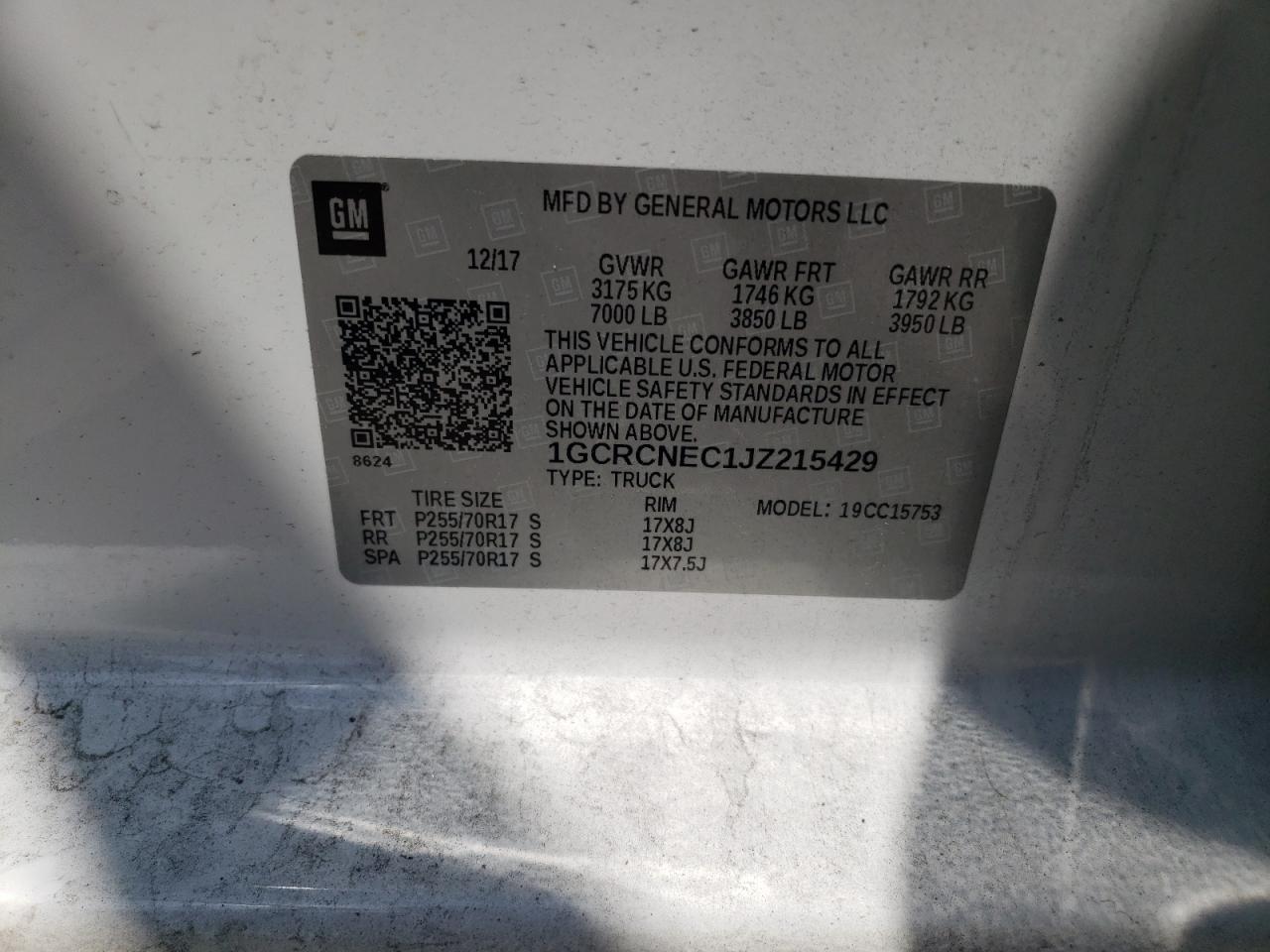 2018 Chevrolet Silverado VIN 1GCRCNEC1JZ215429 photo 12