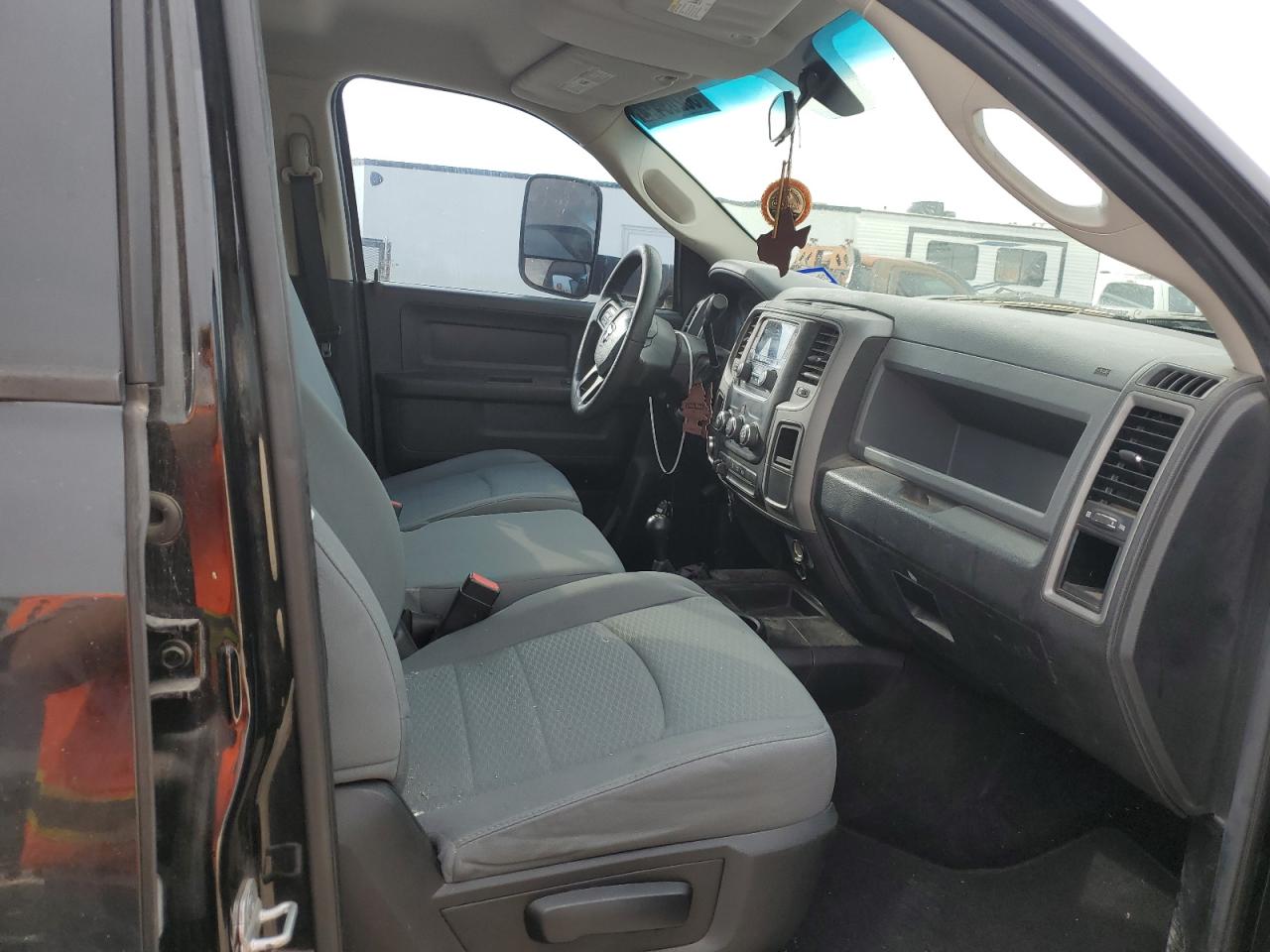2013 RAM 3500 VIN 3C63RRGLXDG607281 photo 5
