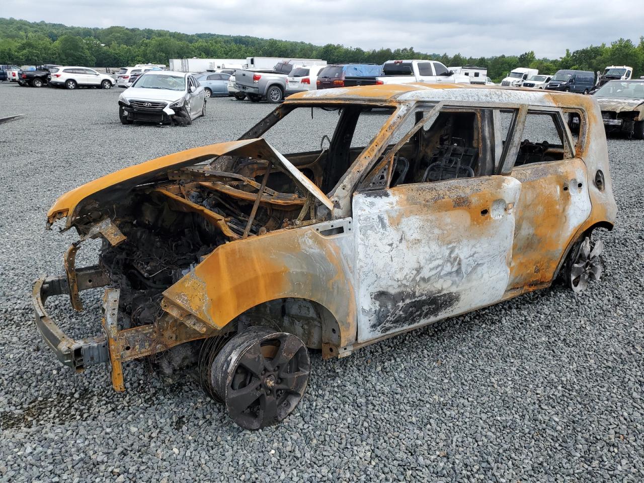 2018 KIA Soul VIN KNDJN2A24J7596756 photo 1