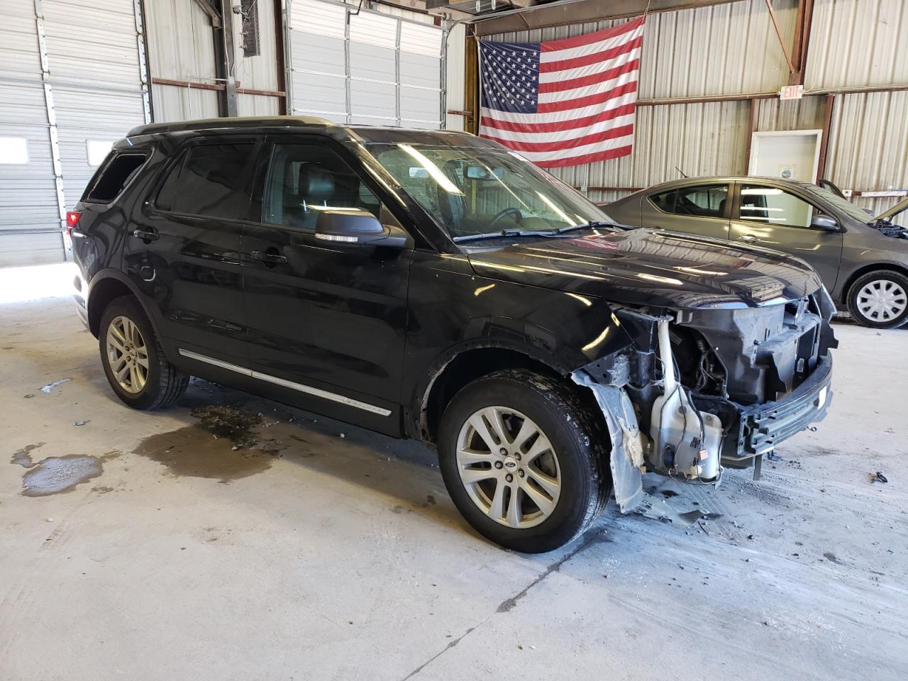 2019 Ford Explorer VIN 1FM5K8D86KGA95684 photo 4