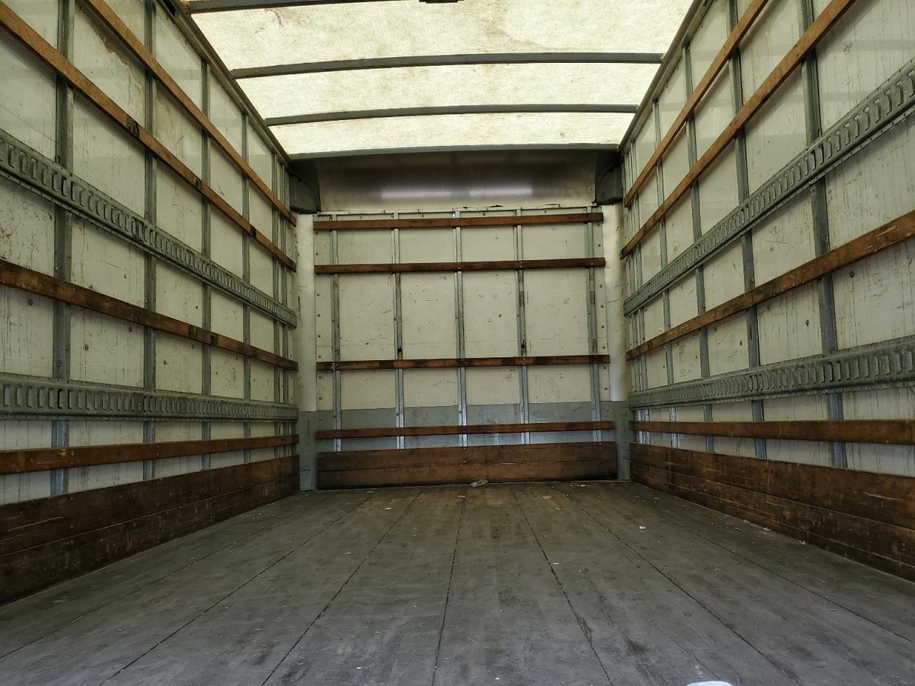 2018 ISUZU Npr VIN 54DC4W1BXJS800570 photo 10