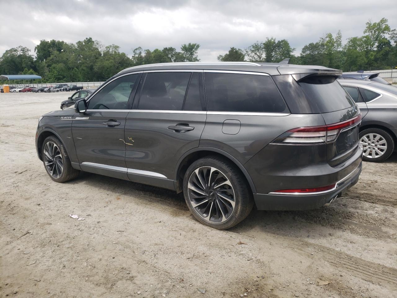 2020 LINCOLN Aviator VIN 5LM5J7XC7LGL11120 photo 2