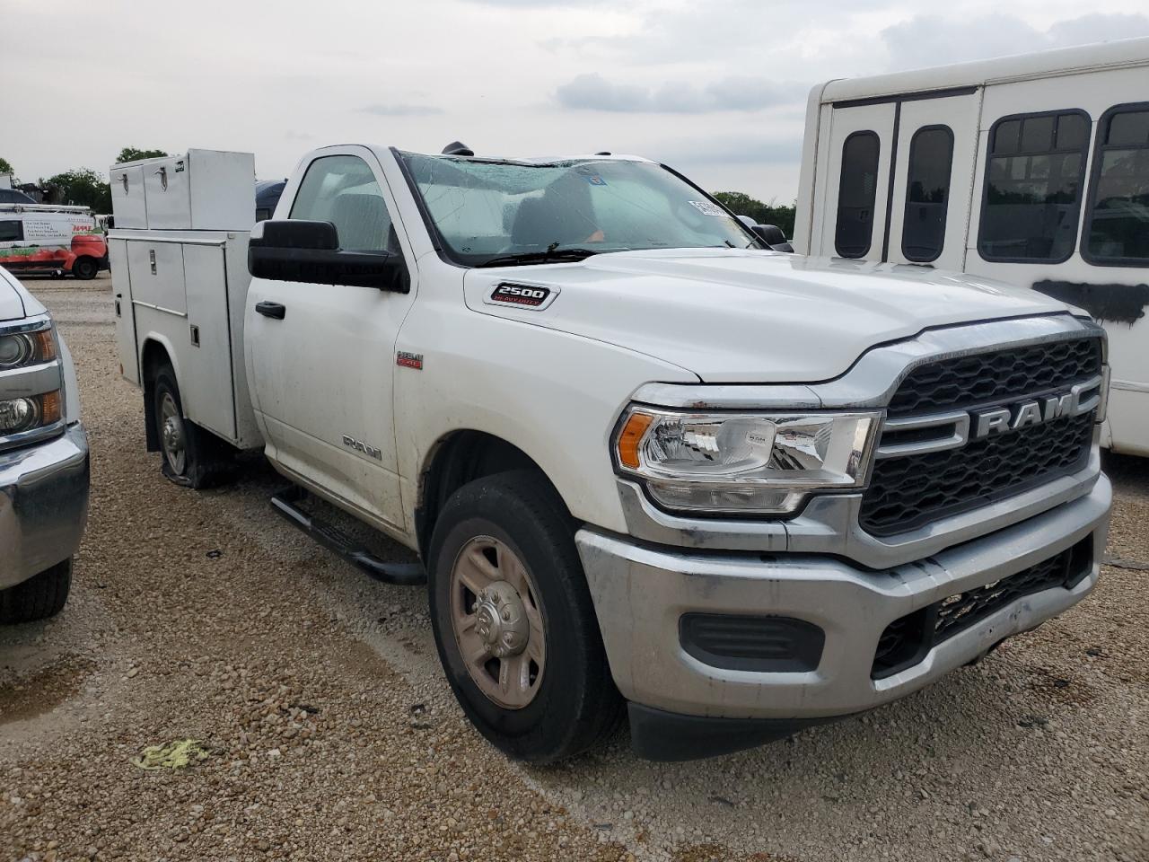 2022 RAM 2500 VIN 3C6MR4AJ9NG103014 photo 4