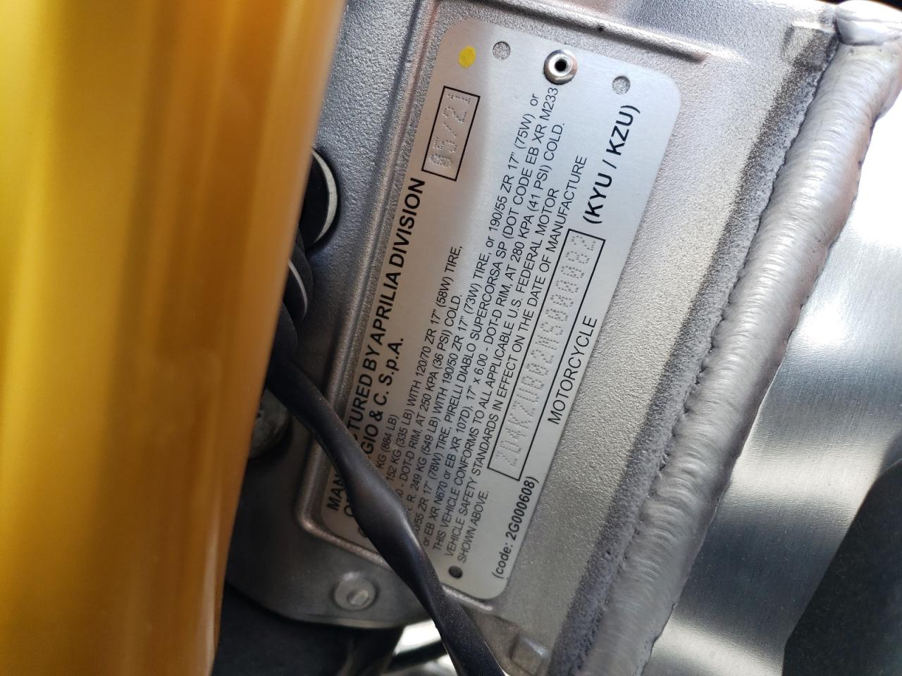 2021 APRILIA TUONO V4 FACTORY VIN ZD4KZUB02MS000082 photo 10