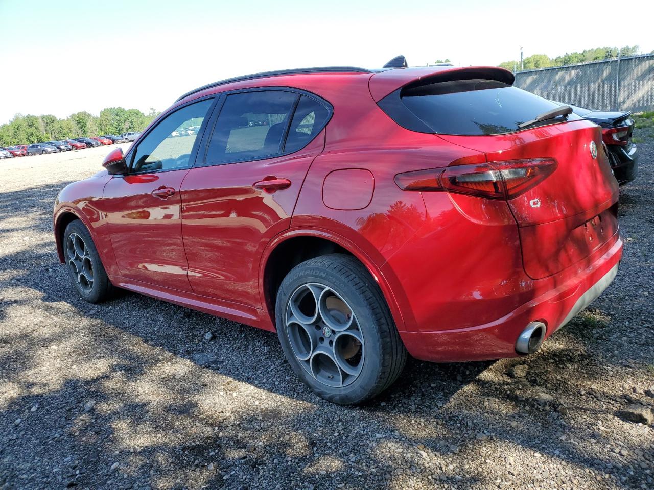 2020 ALFA Stelvio VIN ZASPAKAN3L7C88777 photo 2