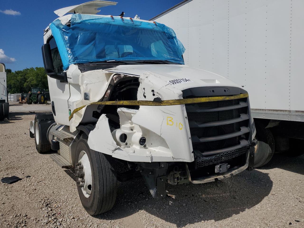 2023 FREIGHTLINER CASCADIA 126 VIN 3AKJHLDV2PSNS5068 photo 9
