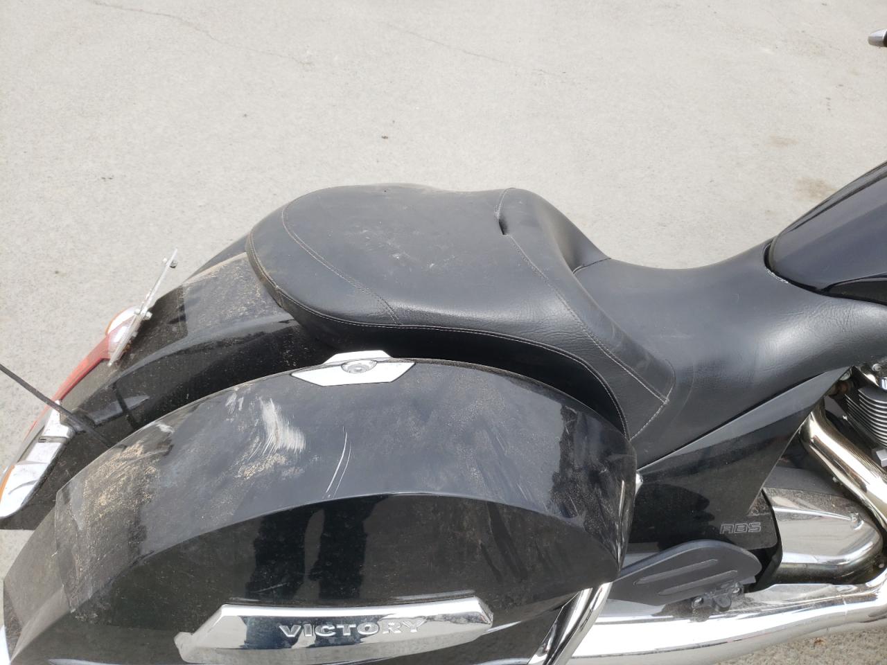 2012 VICTORY MOTORCYCLES CROSS COUNTRY TOUR VIN 5VPTW36N6C3005479 photo 6