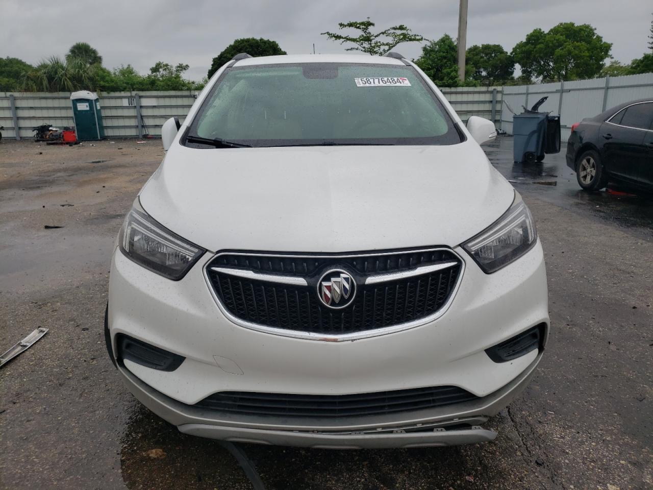 2018 Buick Encore VIN KL4CJASB7JB635456 photo 5