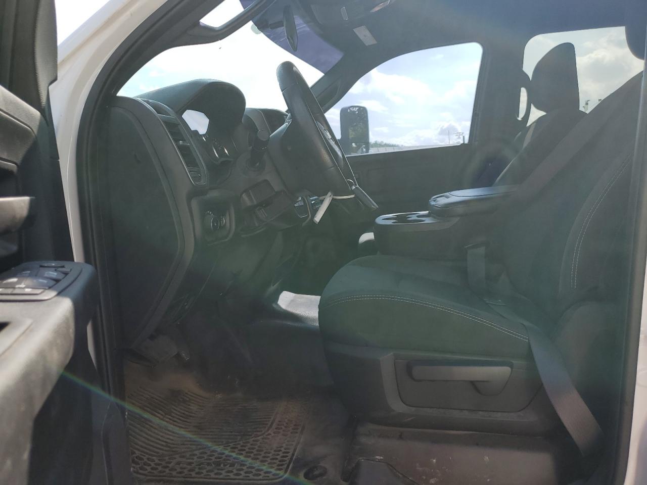 2022 RAM 3500 VIN 3C63R3GL2NG153834 photo 7