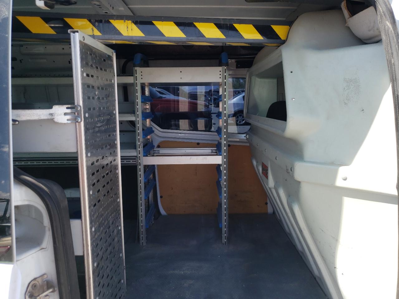 2014 FORD Transit VIN NM0LS7E74E1157809 photo 11