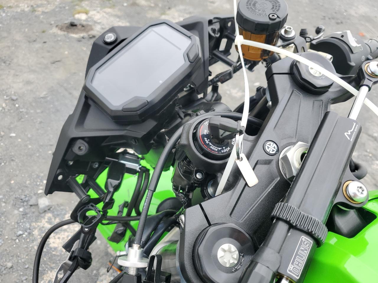 2022 KAWASAKI ZX1002 M VIN JKBZXVM13NA002383 photo 8