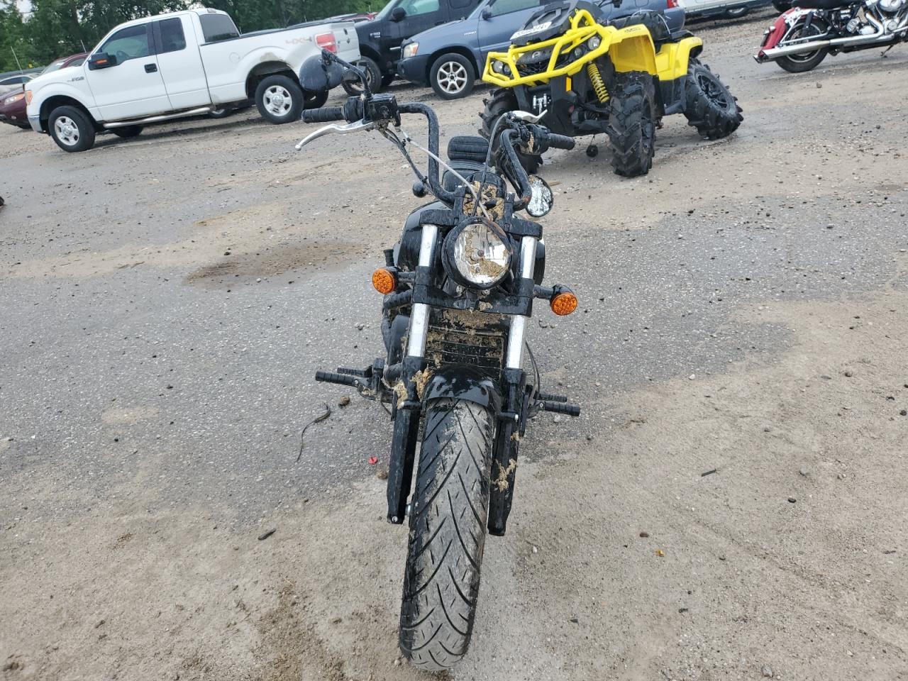 2021 INDIAN MOTORCYCLE CO. SCOUT BOBBER SIXTY ABS VIN 56KMTA119M3165775 photo 2