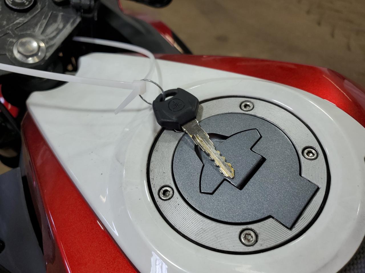 2015 YAMAHA YZFR3 VIN MH3RH06Y5FK007263 photo 8