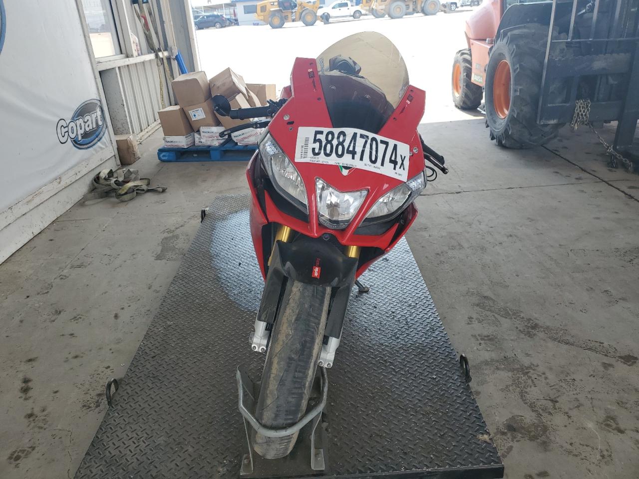 2014 APRILIA RSV4 R VIN ZD4RKUA48ES000032 photo 2